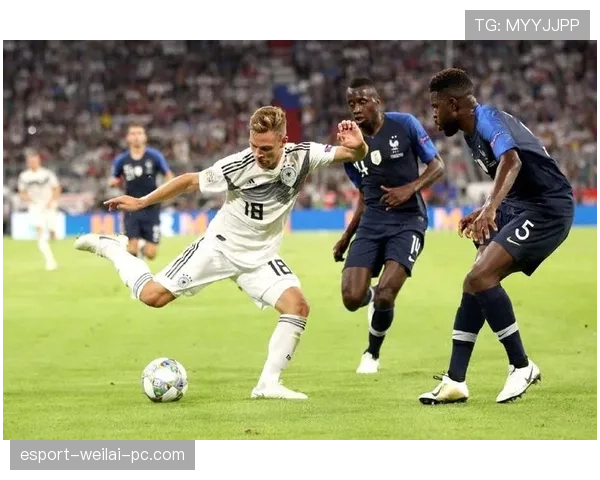 基米希回撤如何激活进攻：关键战中场节奏主导机制解析