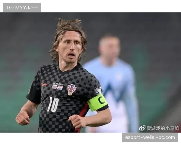 刷到莫德里奇的早餐照，我年终奖瞬间变零钱